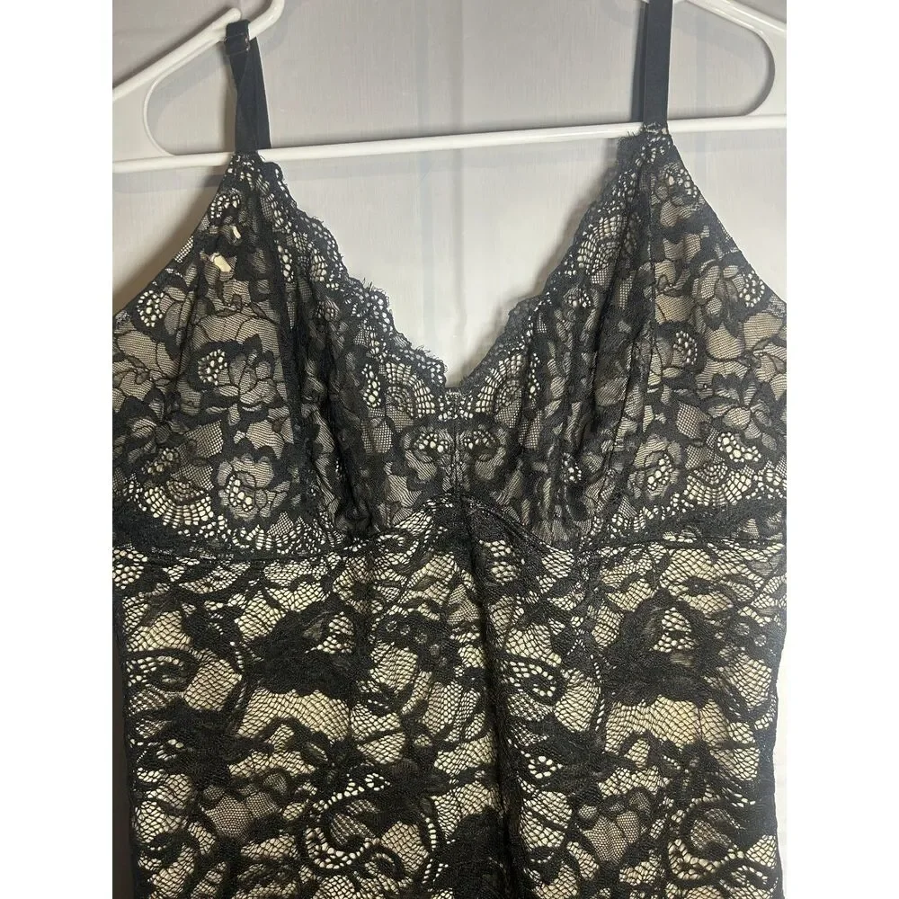 N/A wear nude all